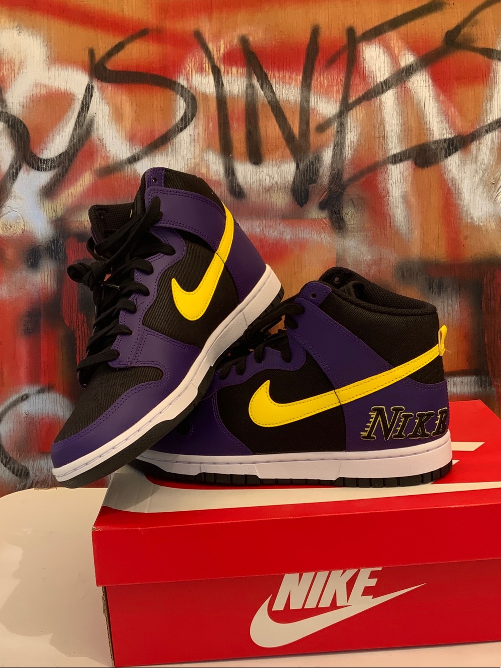 Nike Kids High-Top Sneakers in Purple & Yellow